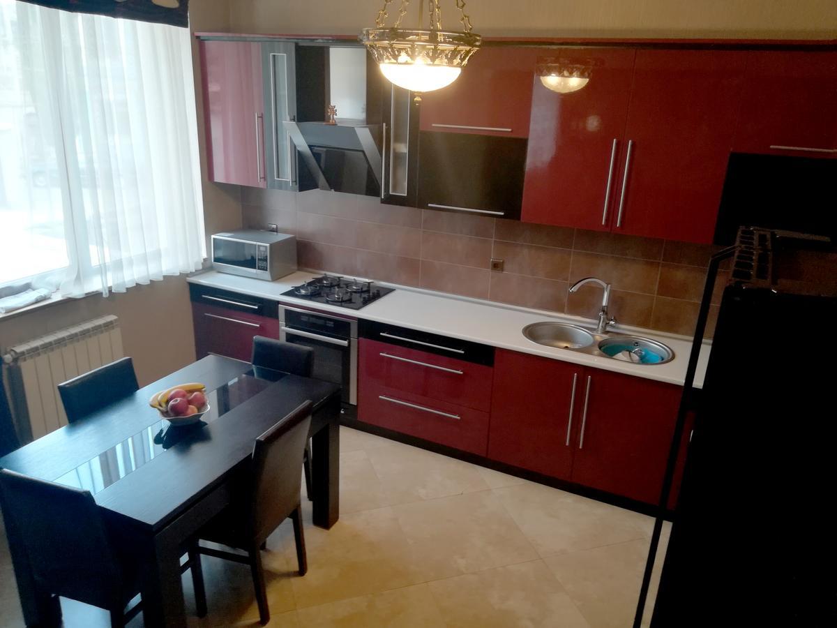Leon Hotel Tbilisi Buitenkant foto